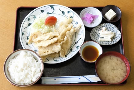 鳥の天ぷら定食 450円